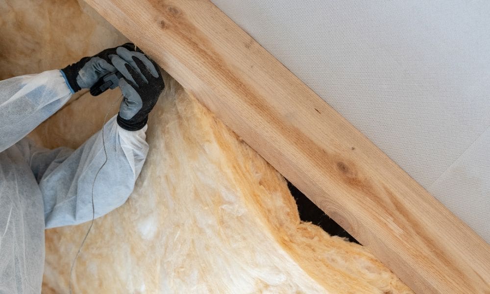 3 Reasons You Shouldn’t Install Insulation Yourself