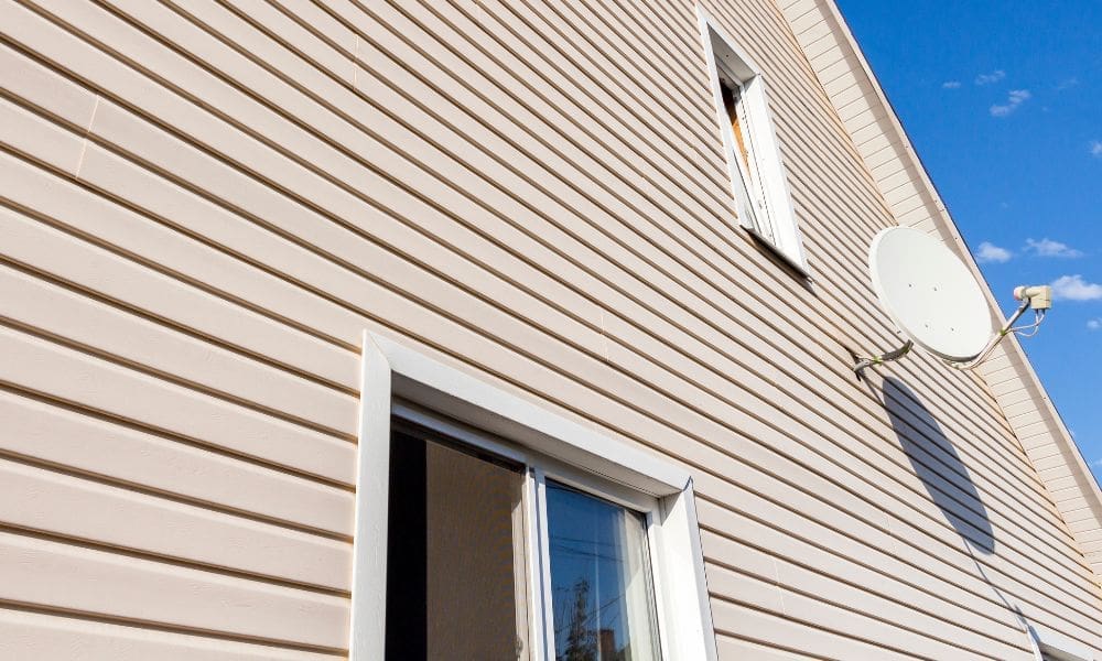 Essential Tips for Maintaining Your Home’s Siding